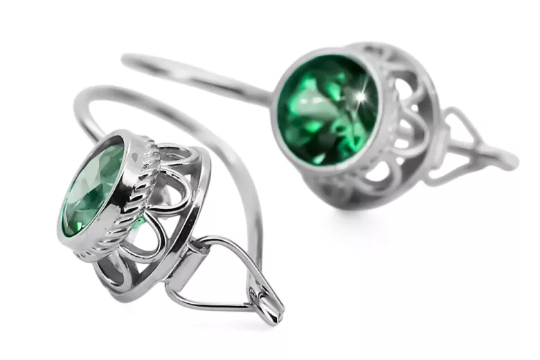 Emerald Sterling silver 925 Earrings Vintage Jewlery vec117s